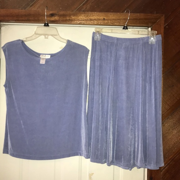 Coldwater Creek Other - Awesome Coldwater Creek 2 pc skirt set sz S